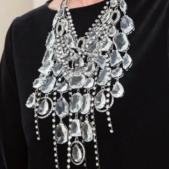 NWT CHICOS OVER THE TOP STATEMENT NECKLACE. - Picture 3 of 5
